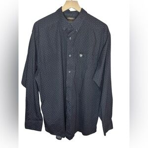 Ariat Stretch Fit Long Sleeve Button Up Size XL
